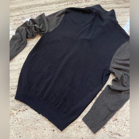 Banana Republic zip front sweater size Med - Picture 4 of 7